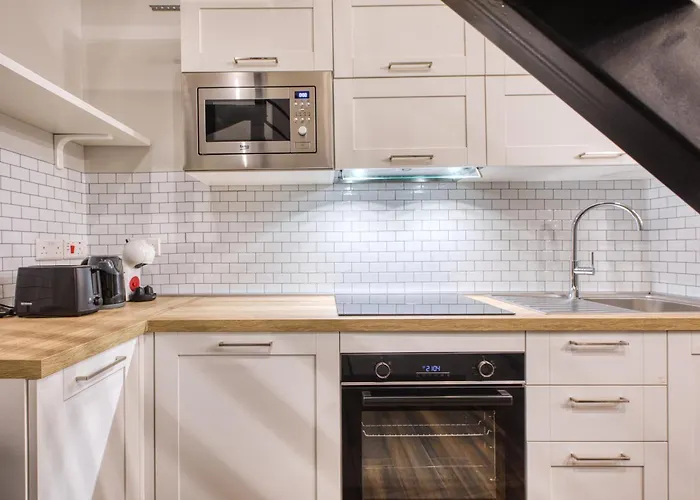 Charming, Modern Duplex In Center Jmba1-1 *